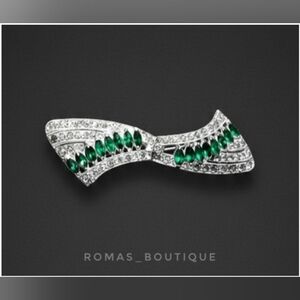 Vintage Silver and Green Rhinestone Bow Brooch